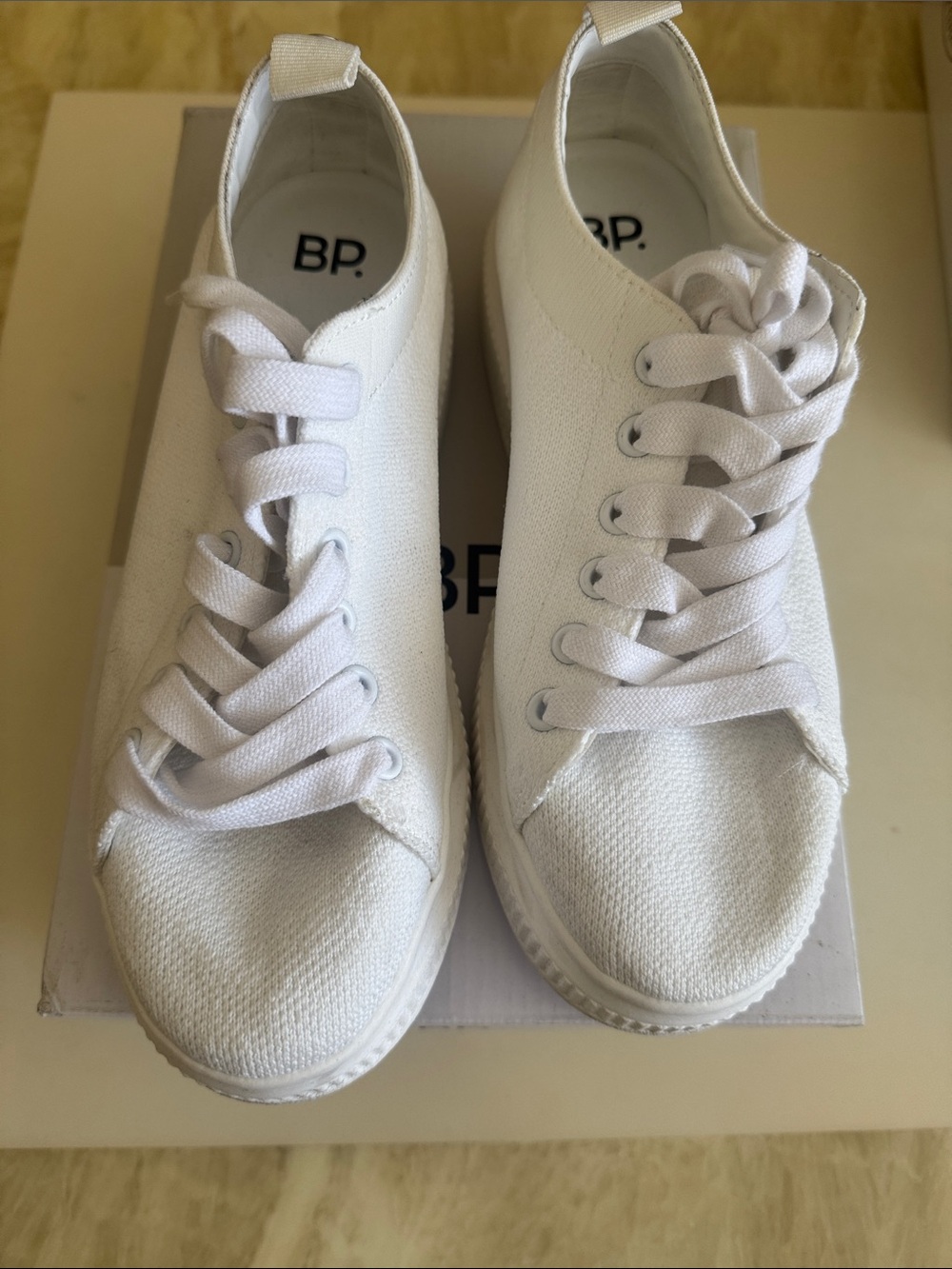 bp White Low-Top Canvas Kids Sneakers